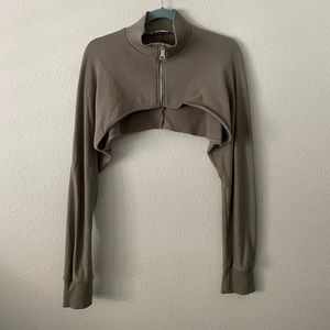 Zara: cropped sweatshirt